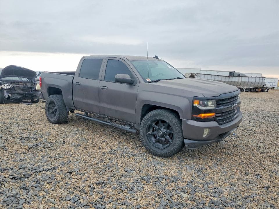 2017 CHEVROLET SILVERADO K1500 LT 4
