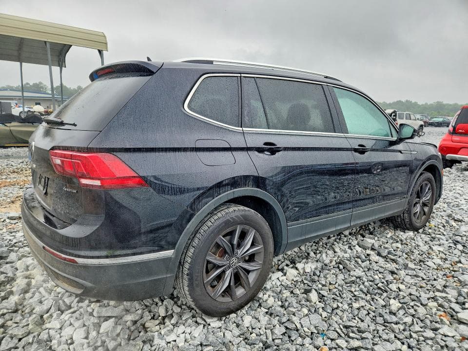 2022 VOLKSWAGEN TIGUAN SE 3