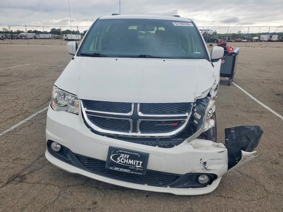 2017 DODGE GRAND CARAVAN SXT 5