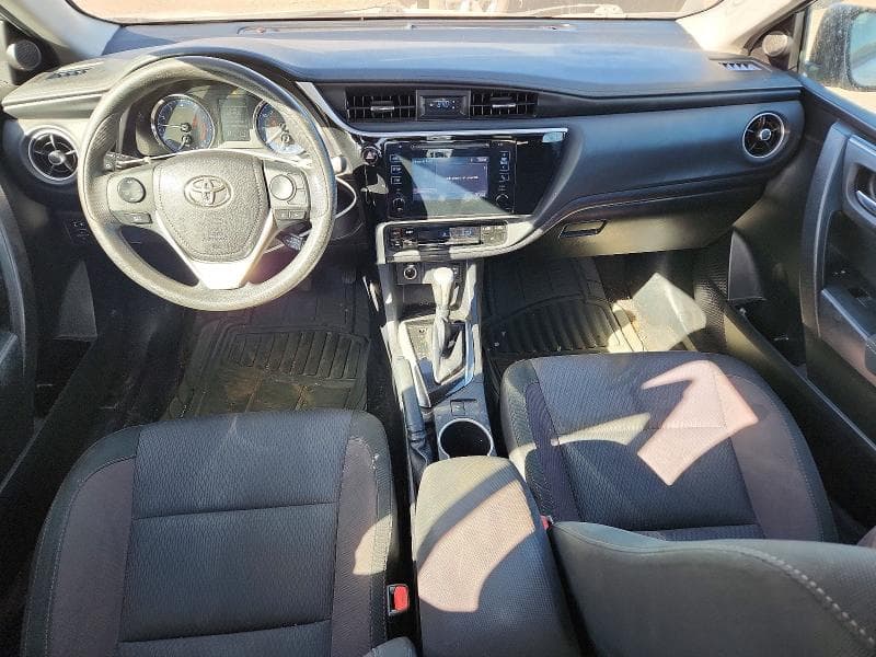 2019 TOYOTA COROLLA LE 8