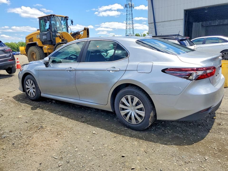 2023 TOYOTA CAMRY LE 2