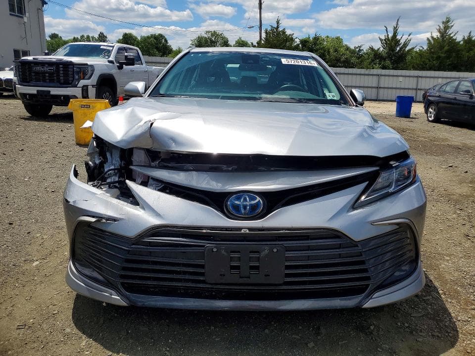 2023 TOYOTA CAMRY LE 5