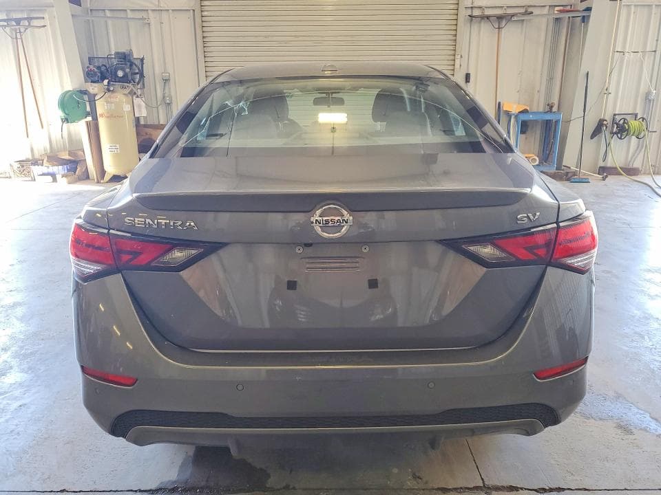 2022 NISSAN SENTRA SV SV 6