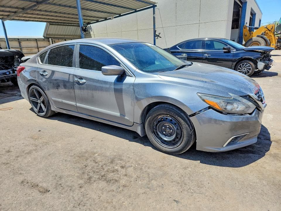 2017 NISSAN ALTIMA 2.5 SR 4