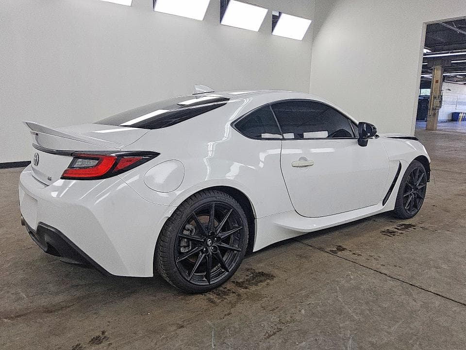 2025 TOYOTA GR 86 PREMIUM 3