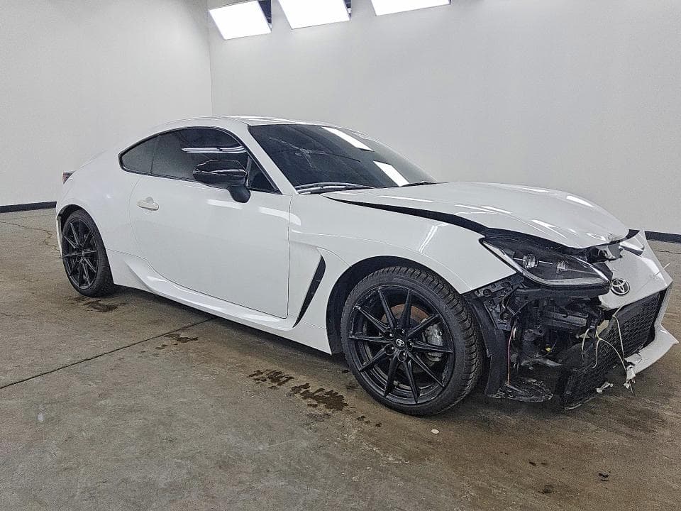 2025 TOYOTA GR 86 PREMIUM 4
