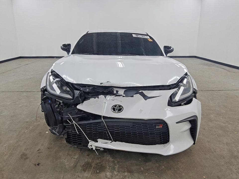 2025 TOYOTA GR 86 PREMIUM 5