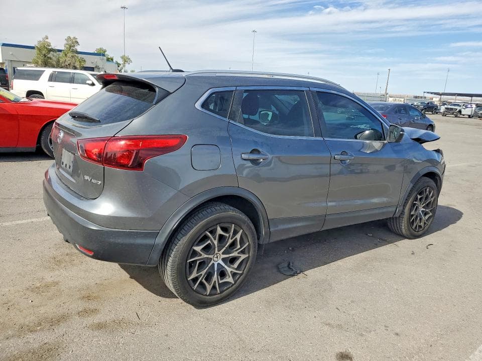 2018 NISSAN ROGUE SPORT SV 3