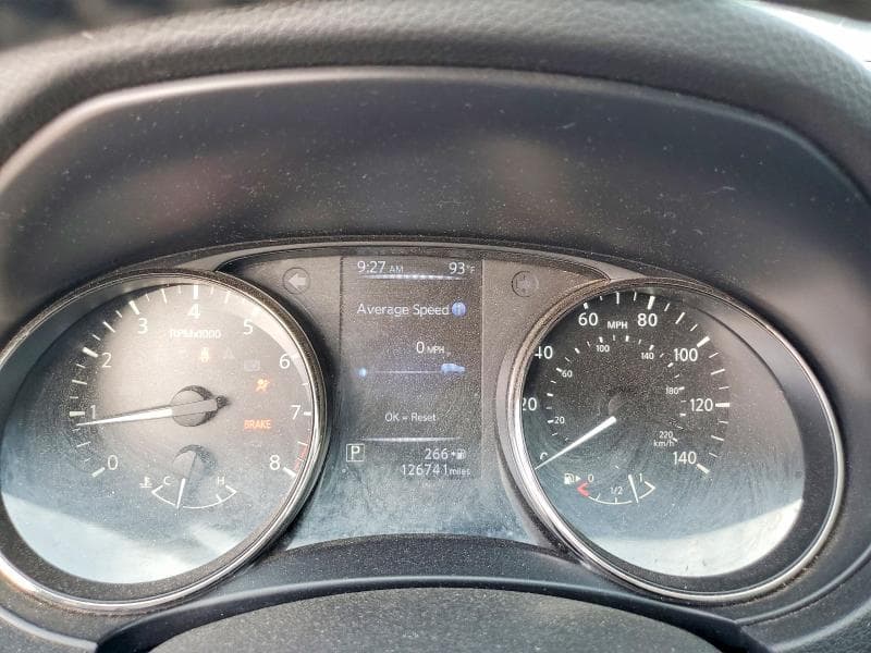 2018 NISSAN ROGUE SPORT SV 9