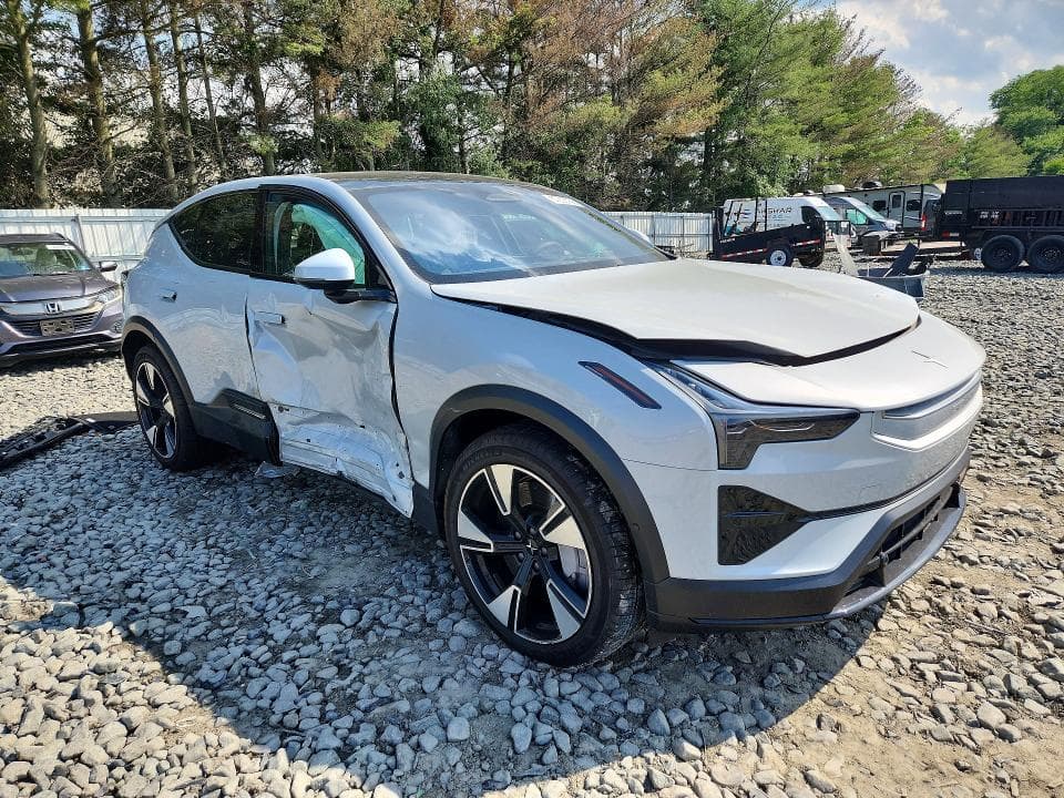 2025 POLESTAR 3 4