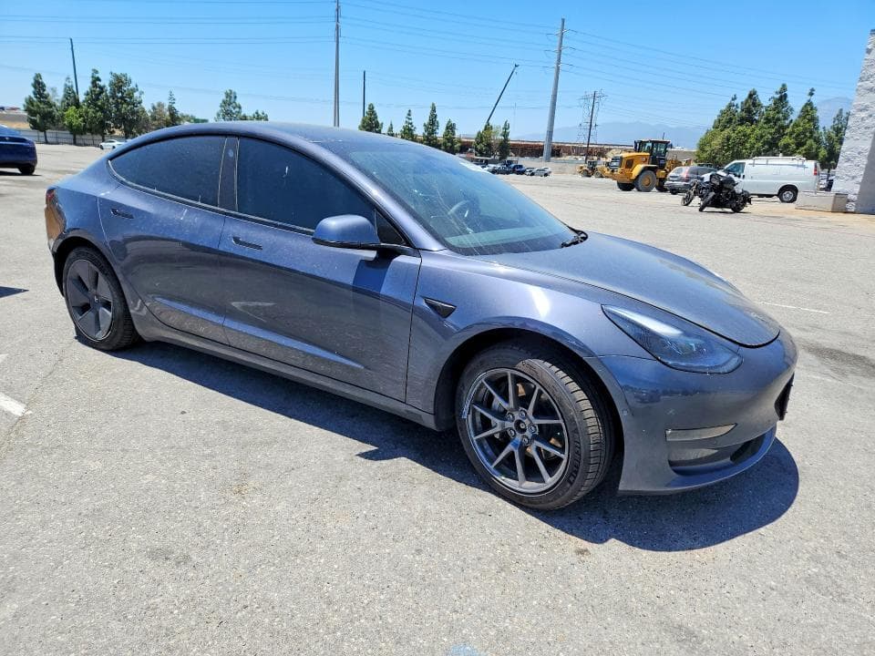 2022 TESLA MODEL 3 4