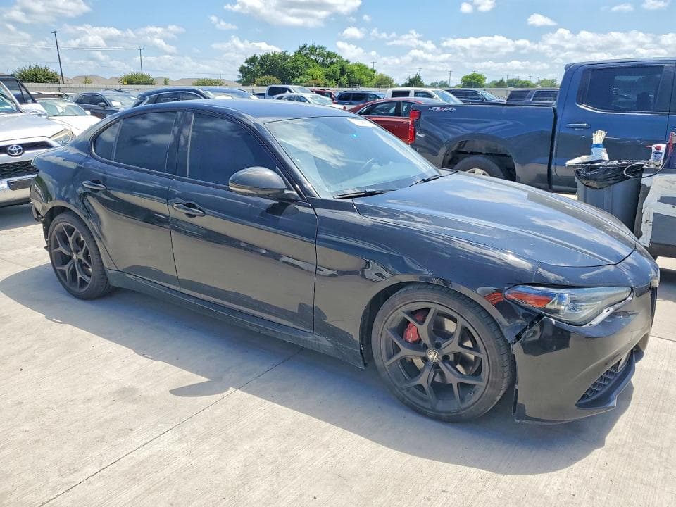 2019 ALFA ROMEO GIULIA 4