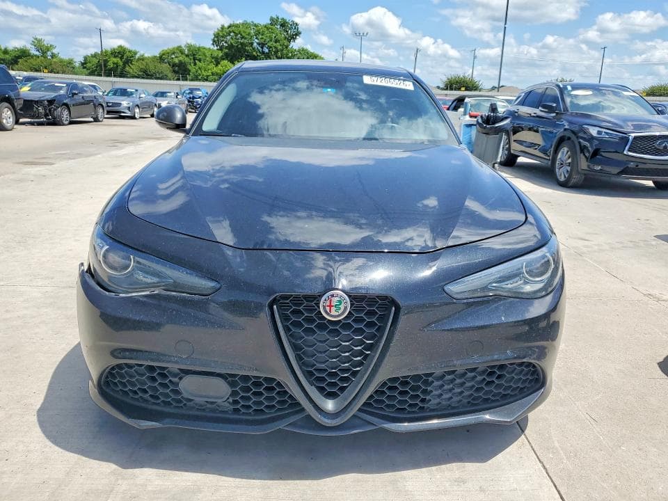 2019 ALFA ROMEO GIULIA 5