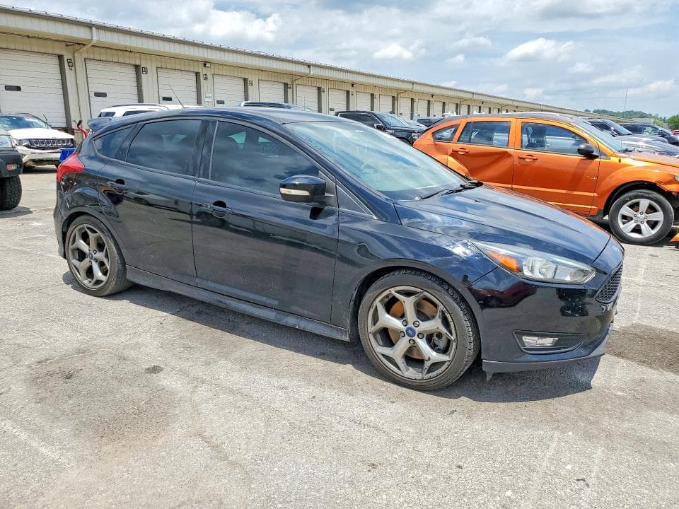 2017 FORD FOCUS ST 4