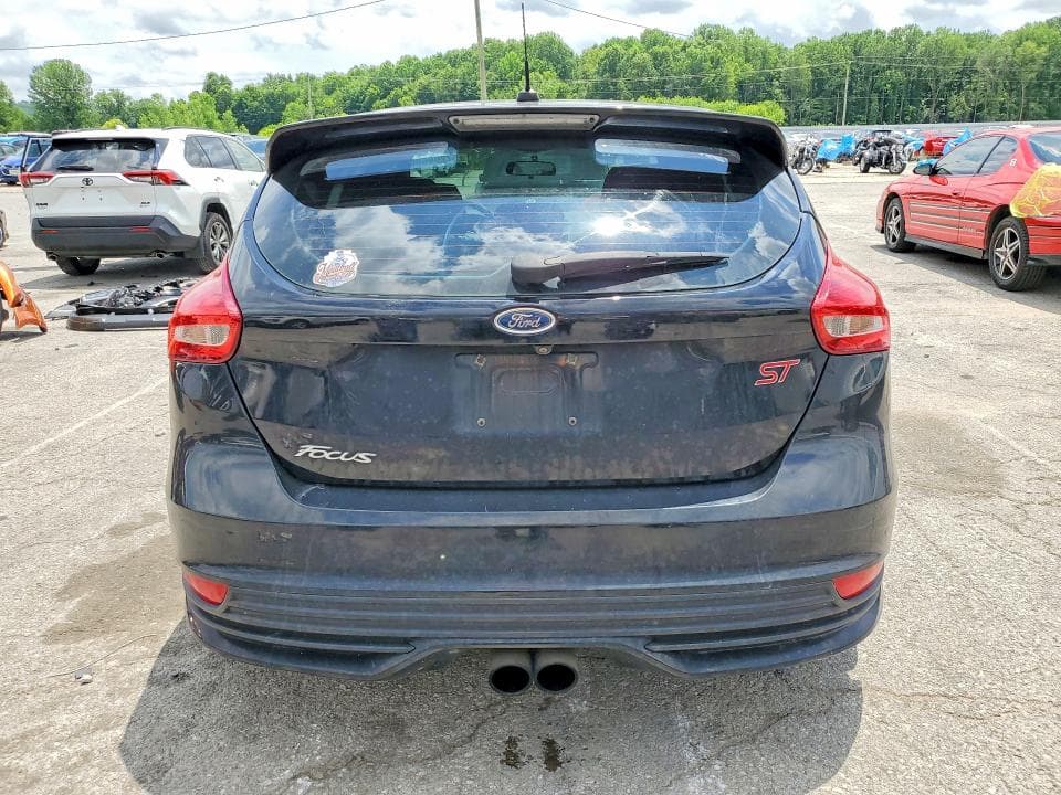 2017 FORD FOCUS ST 6