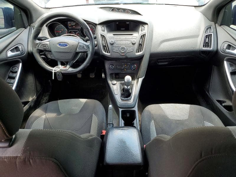 2017 FORD FOCUS ST 8
