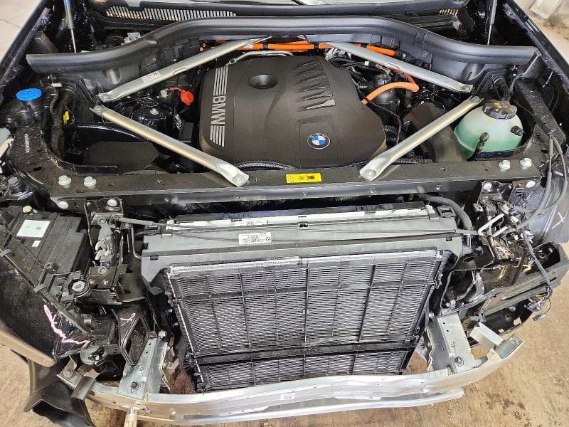2026 BMW X5 XDRIVE50E 12