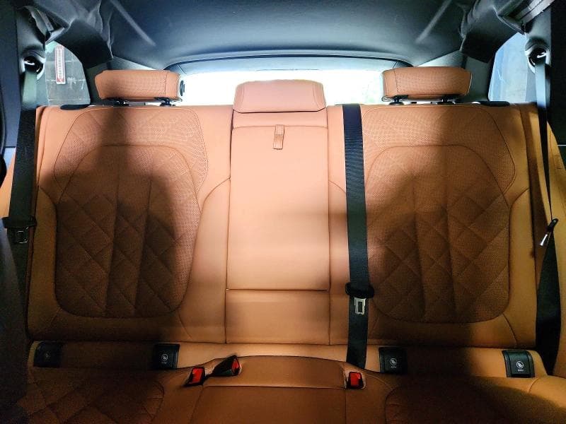 2026 BMW X5 XDRIVE50E 10