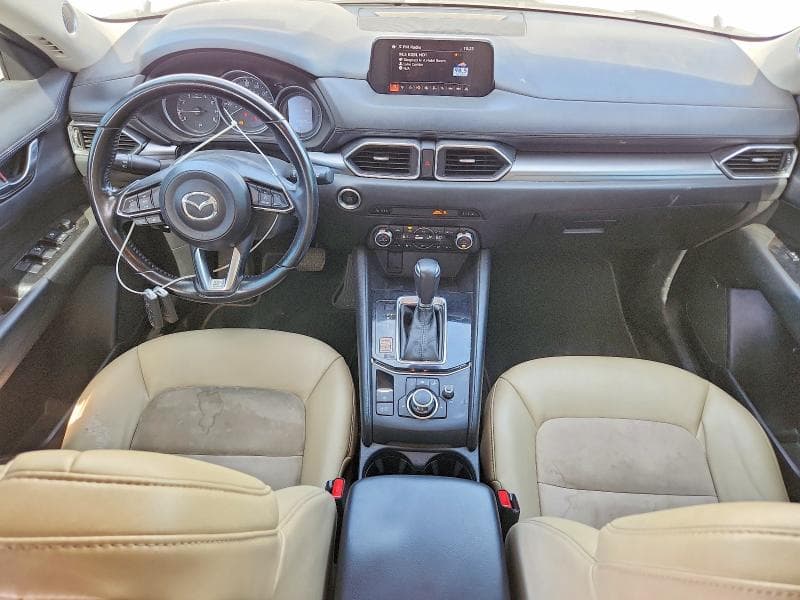 2017 MAZDA CX-5 TOURING 8