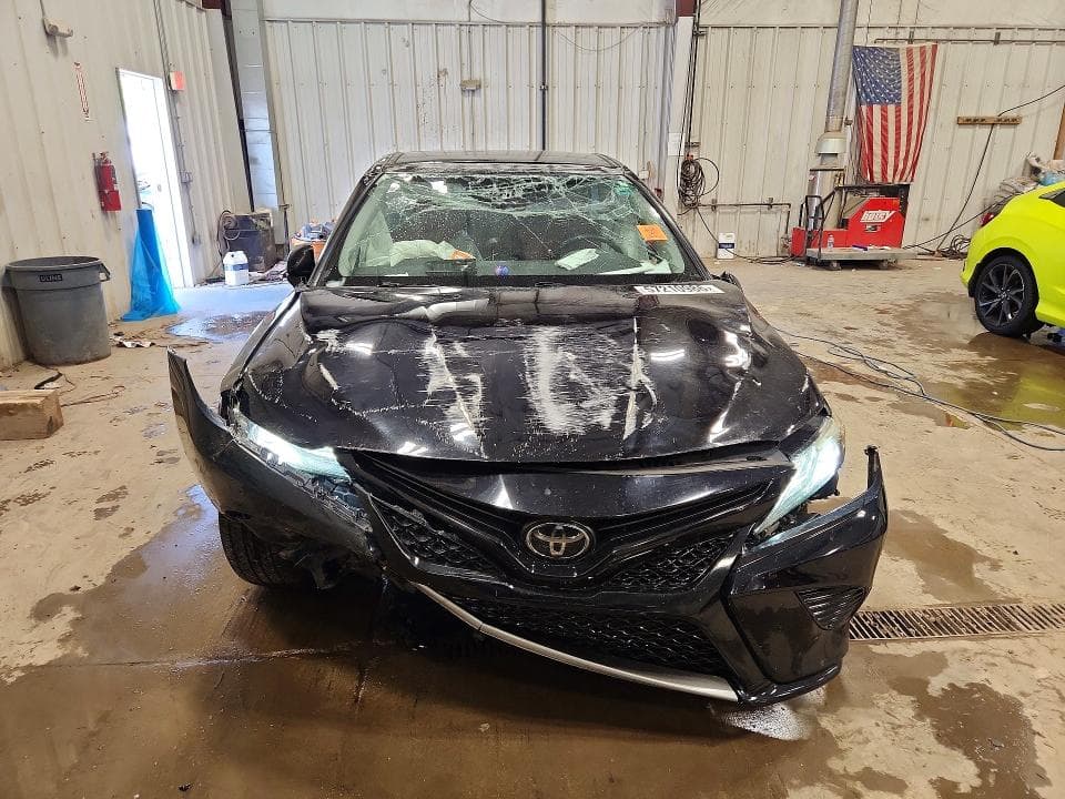 2019 TOYOTA CAMRY XSE V6 5