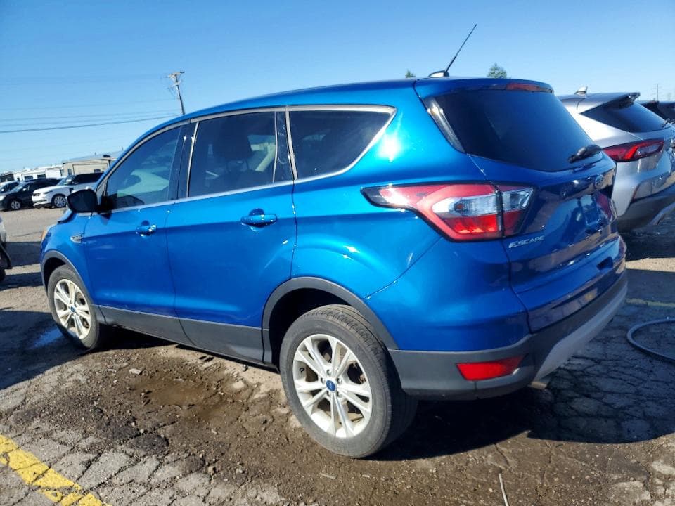 2017 FORD ESCAPE SE 2