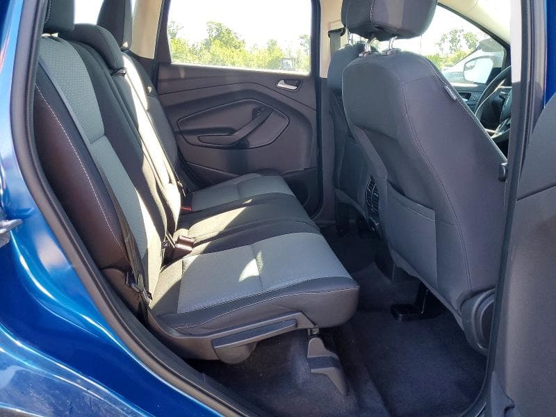2017 FORD ESCAPE SE 11