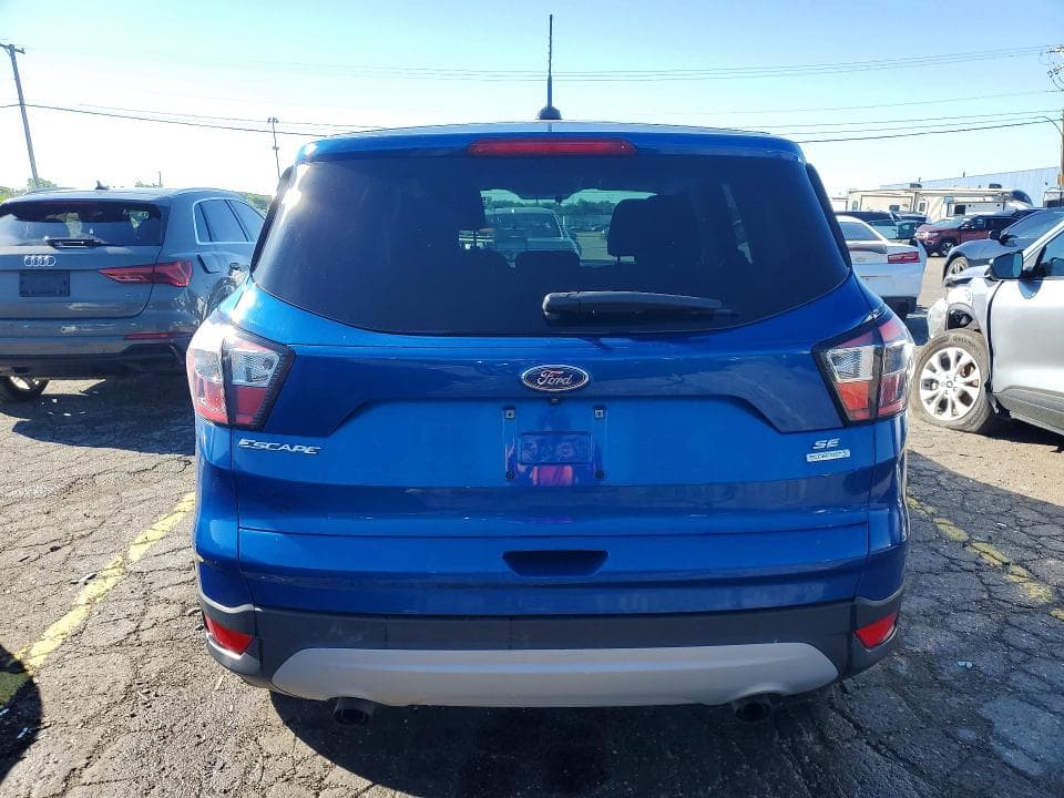2017 FORD ESCAPE SE 6