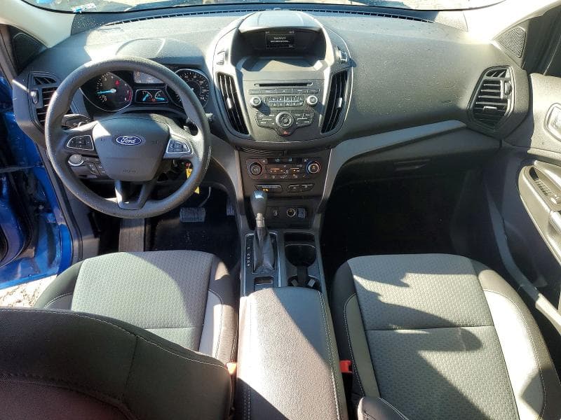 2017 FORD ESCAPE SE 8