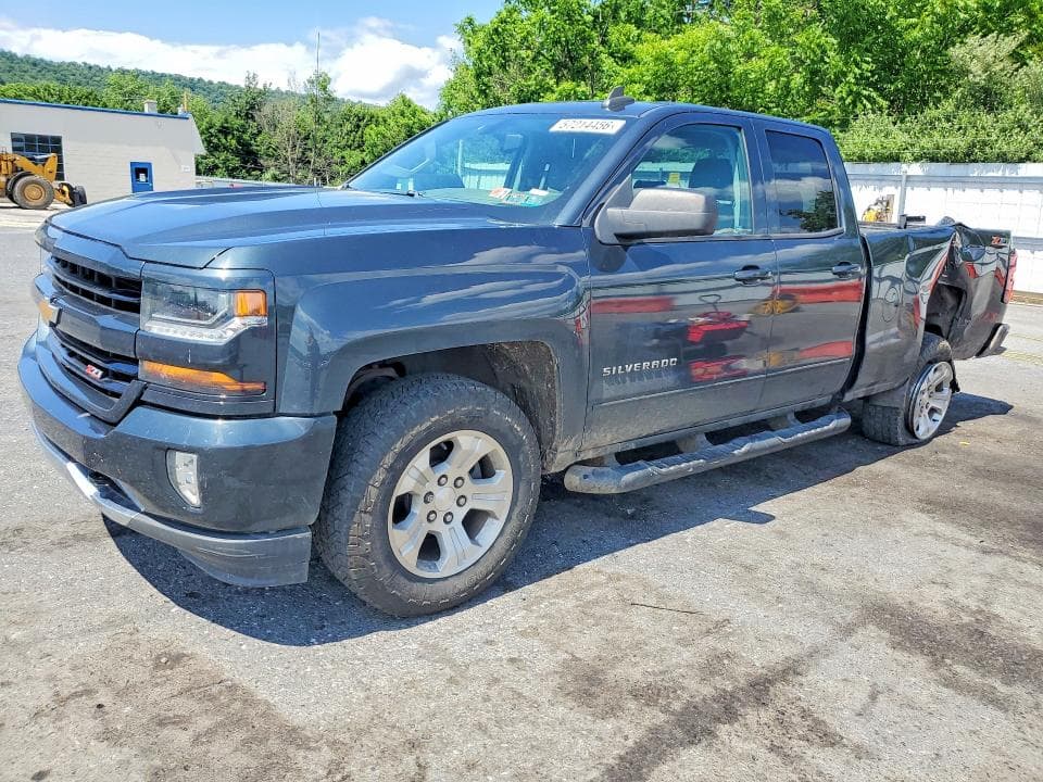 2017 CHEVROLET SILVERADO K1500 LT - 1