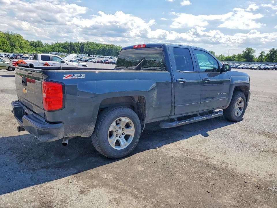 2017 CHEVROLET SILVERADO K1500 LT 3