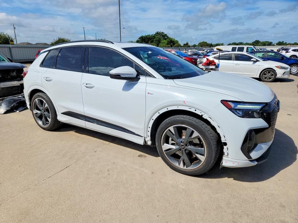2024 AUDI Q4 E-TRON PREMIUM 4