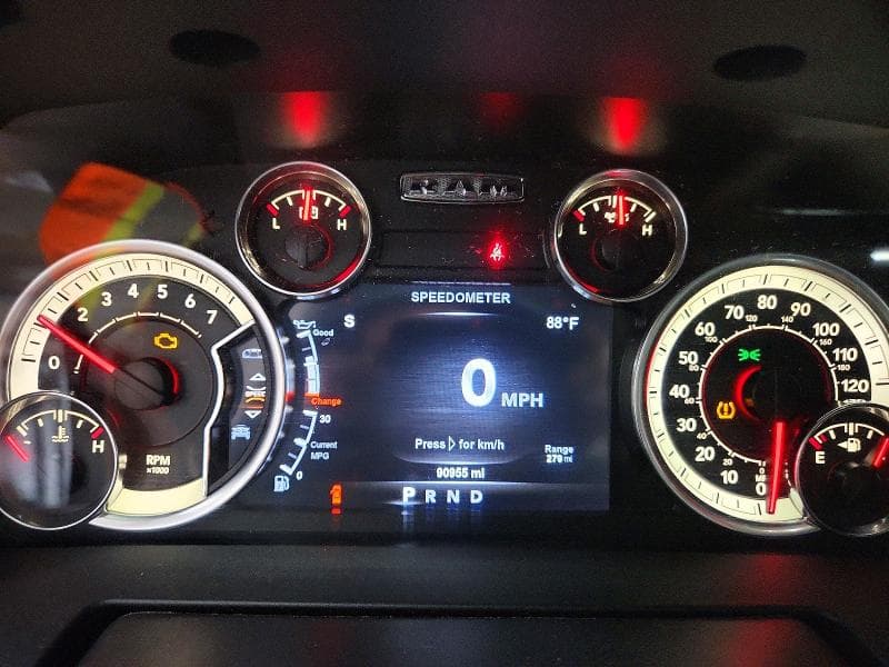 2017 RAM 1500 LARAMIE 9