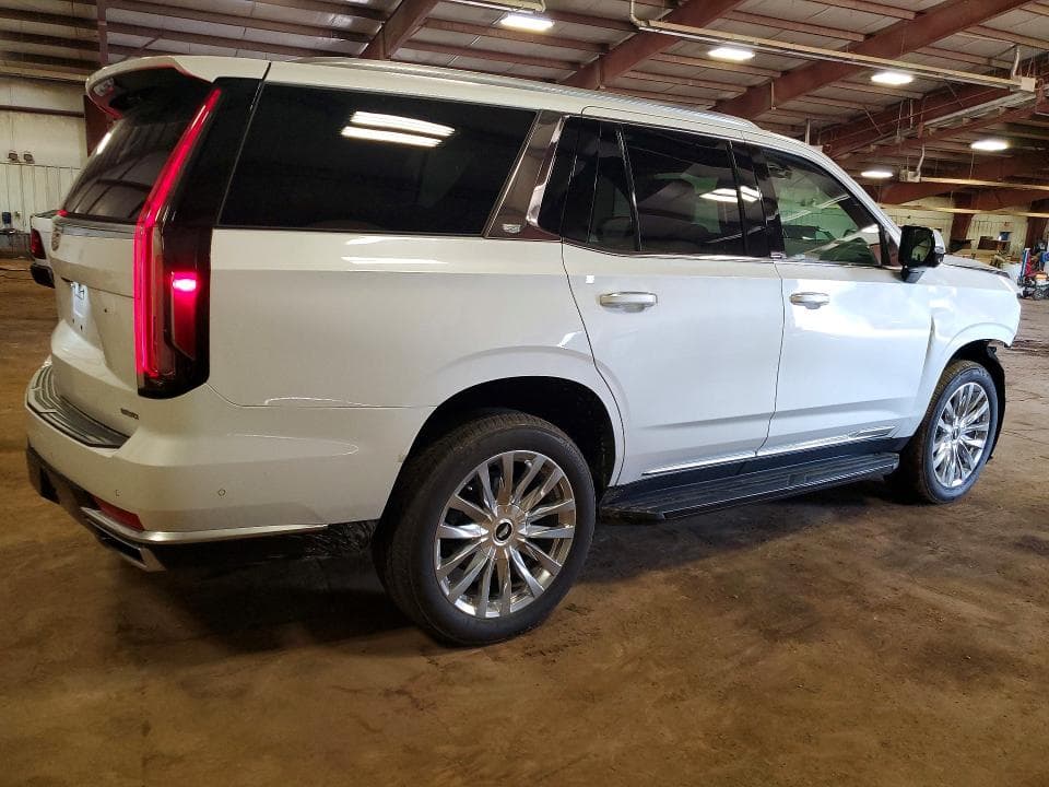2021 CADILLAC ESCALADE PREMIUM LUXURY 3
