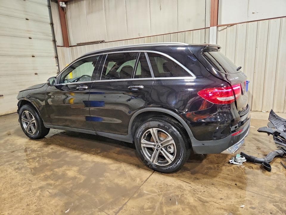 2017 MERCEDES-BENZ GLC 300 4MATIC 2