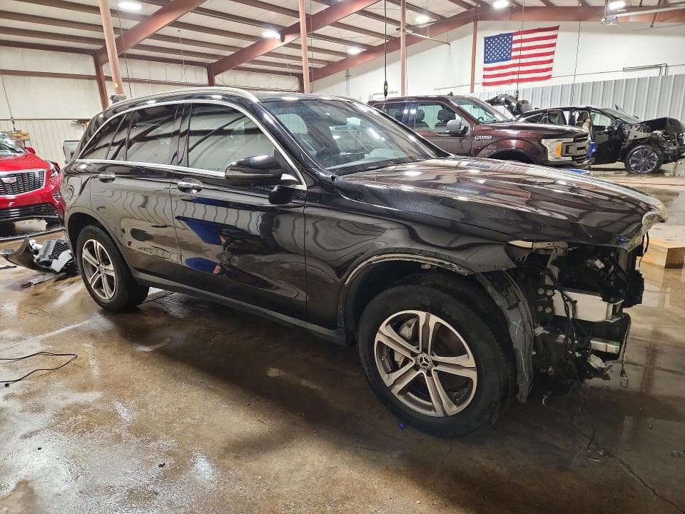 2017 MERCEDES-BENZ GLC 300 4MATIC 4
