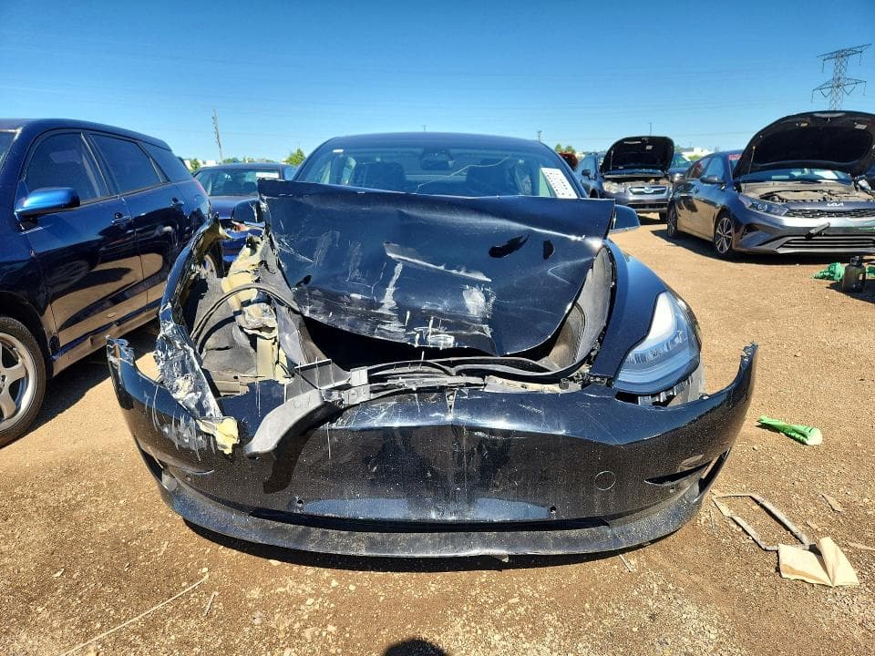 2018 TESLA MODEL 3 5
