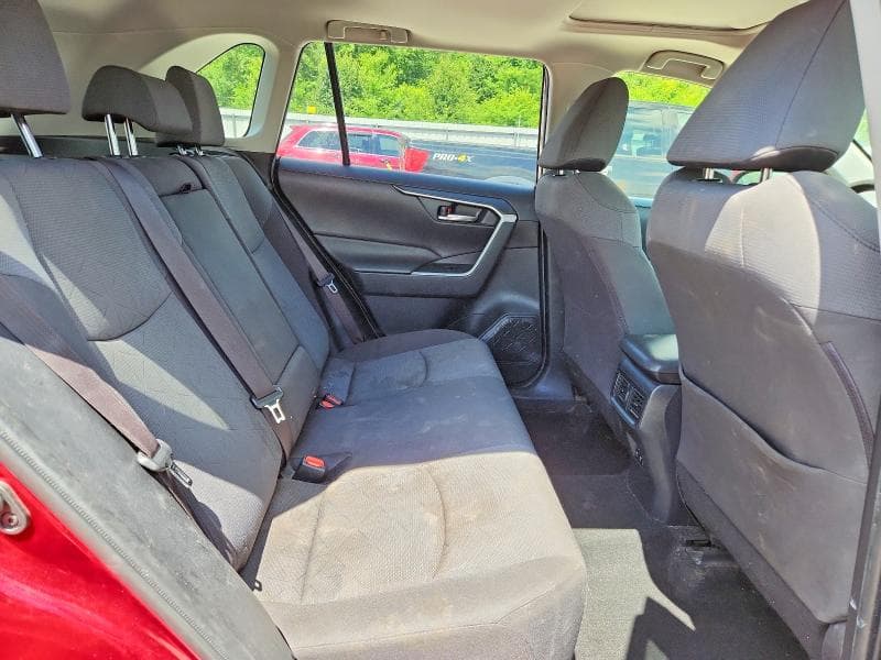 2019 TOYOTA RAV4 XLE XLE 11