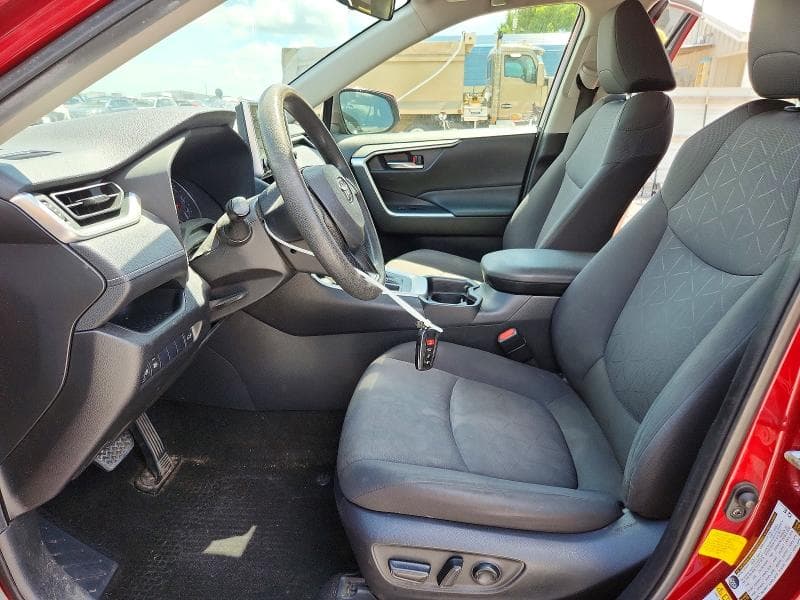 2019 TOYOTA RAV4 XLE XLE 7