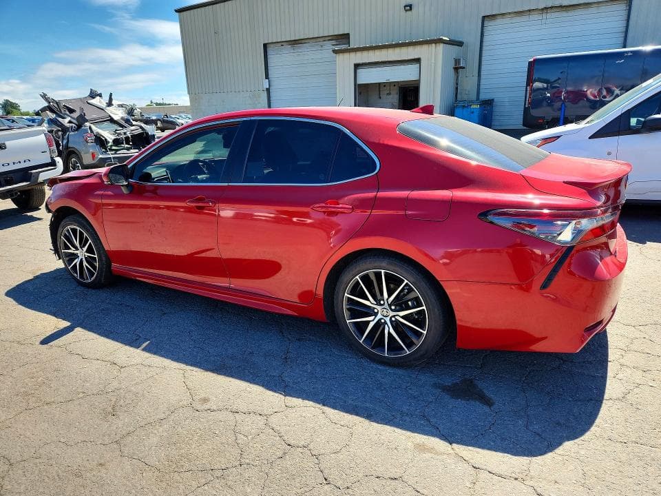 2022 TOYOTA CAMRY HYBRID SE SE 2