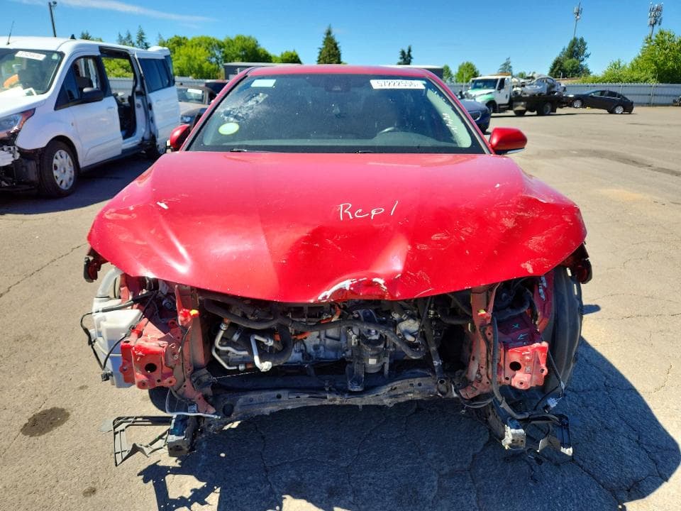 2022 TOYOTA CAMRY HYBRID SE SE 5