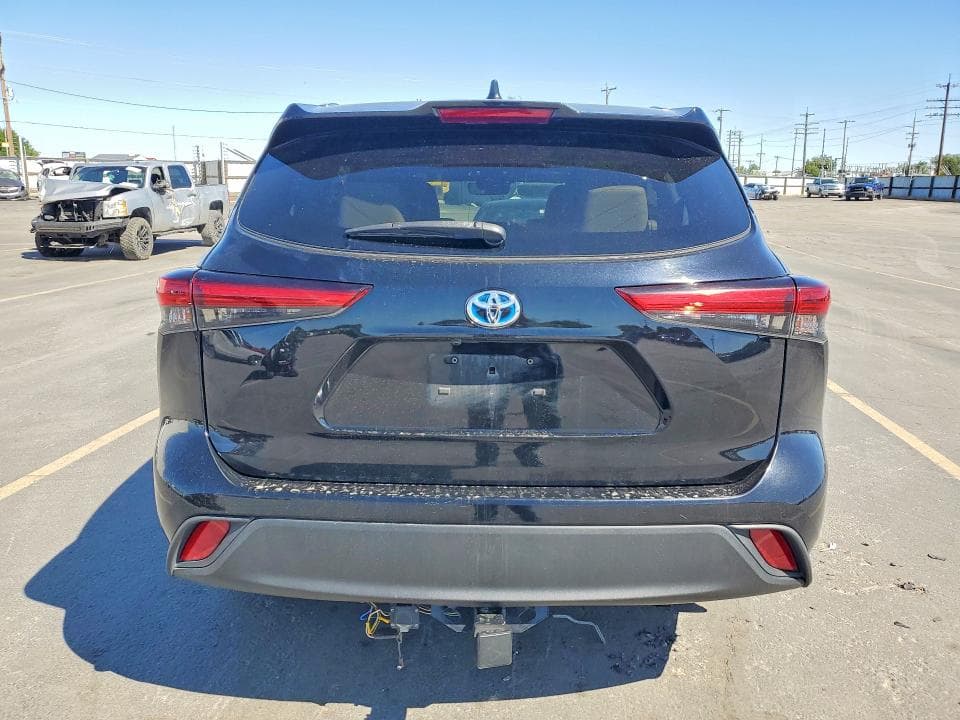 2021 TOYOTA HIGHLANDER HYBRID XLE 6