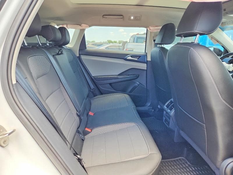 2024 VOLKSWAGEN TAOS SE 10