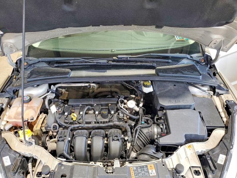 2018 FORD FOCUS SE 11