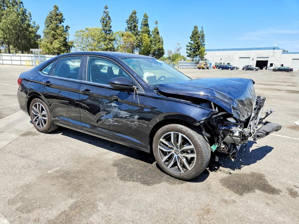 2025 VOLKSWAGEN JETTA SE 4