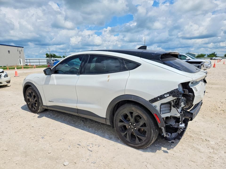 2024 FORD MUSTANG MACH-E SELECT 2