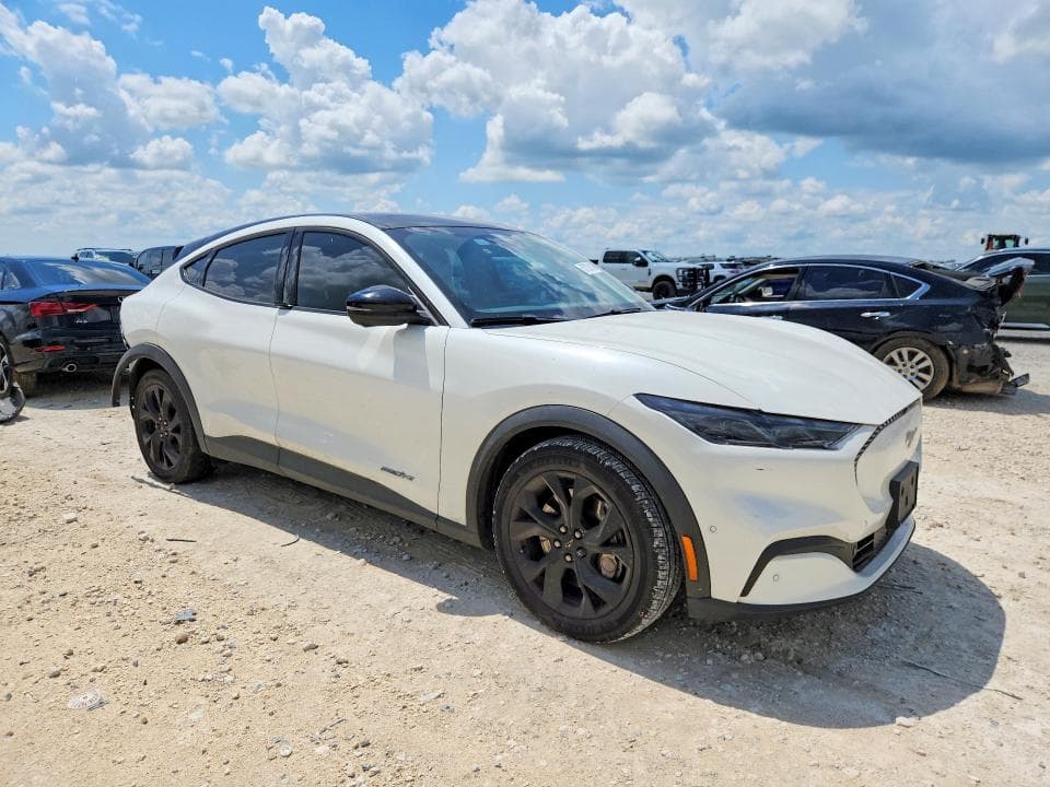 2024 FORD MUSTANG MACH-E SELECT 4