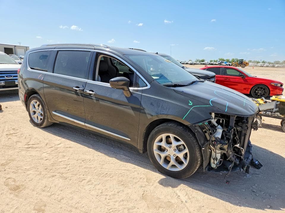 2017 CHRYSLER PACIFICA TOURING L PLUS 4
