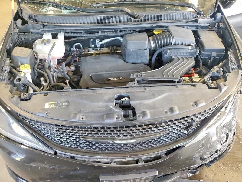 2018 CHRYSLER PACIFICA TOURING L PLUS TOURING L PLUS 12