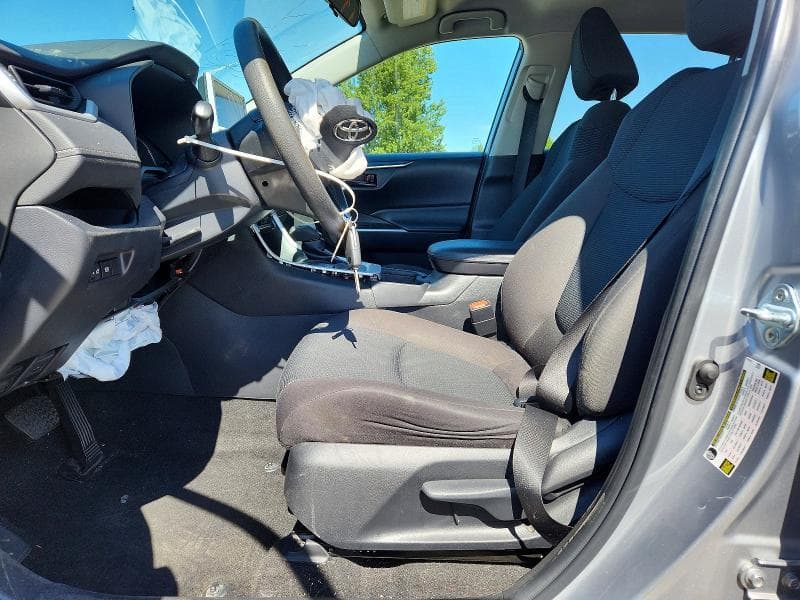 2023 TOYOTA RAV4 LE LE 7
