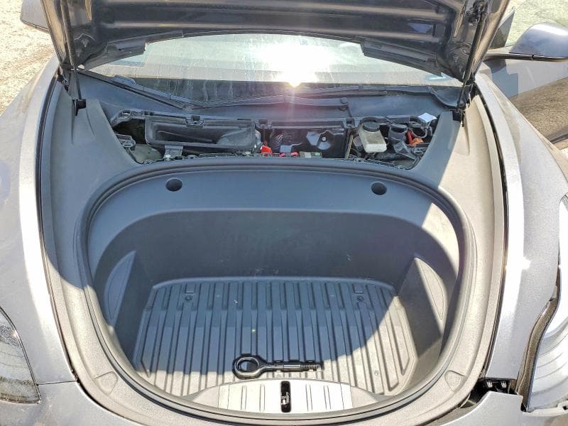 2022 TESLA MODEL 3 11